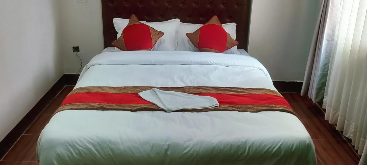 Nepalaya Home Hostel カトマンズ エクステリア 写真